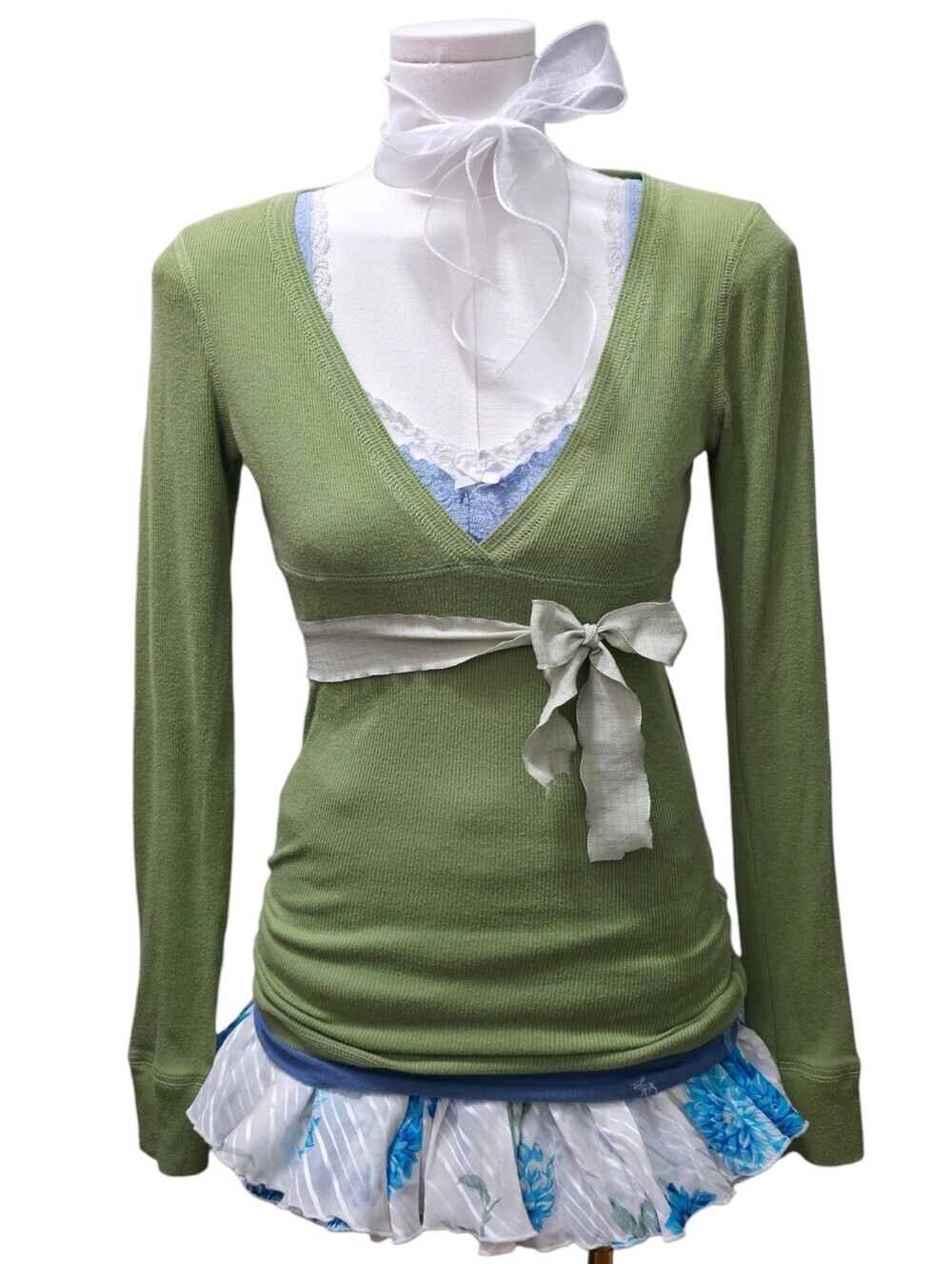 Abercrombie Vintage Green long sleeve ribbed vneck babydoll top With Tie
